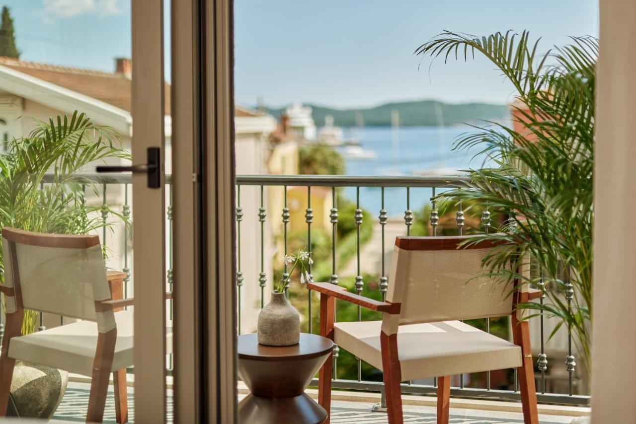 Casa Manor Boutique Hotel Tivat Luaran gambar